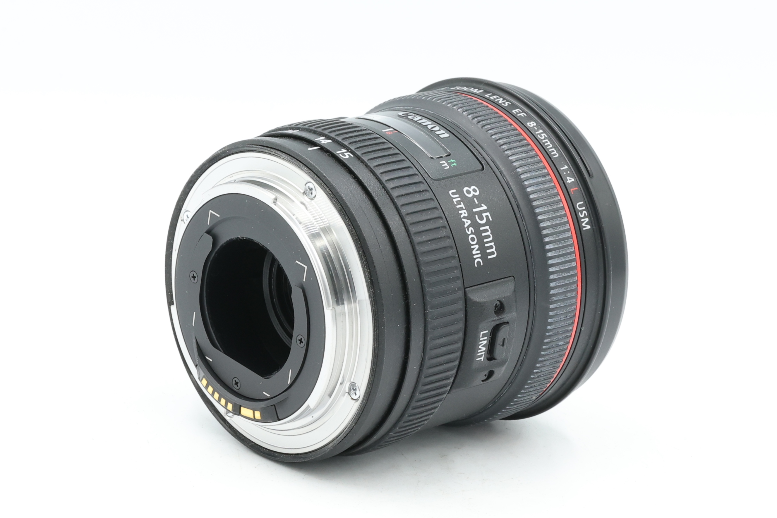 Объектив Canon EF 8-15mm f/4L Fisheye USM - с.н. 8100002854 (состояние 5) (б/у)