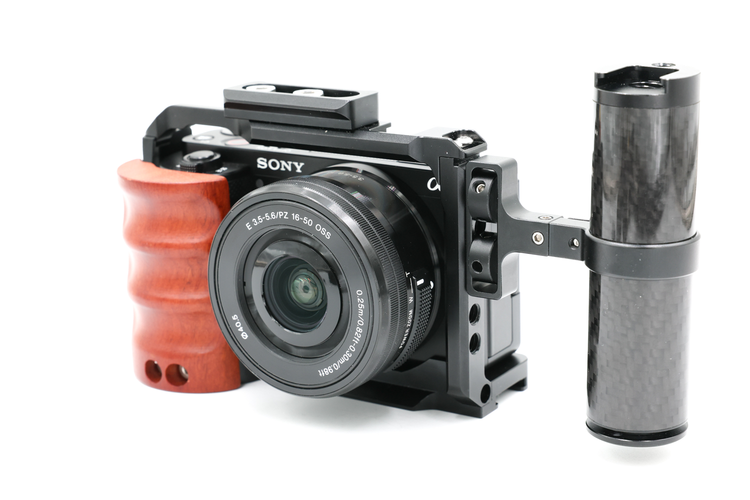 Беззеркальный фотоаппарат Sony ZV-E10 Kit 16-50mm, черный (состояние 5) (б/у)