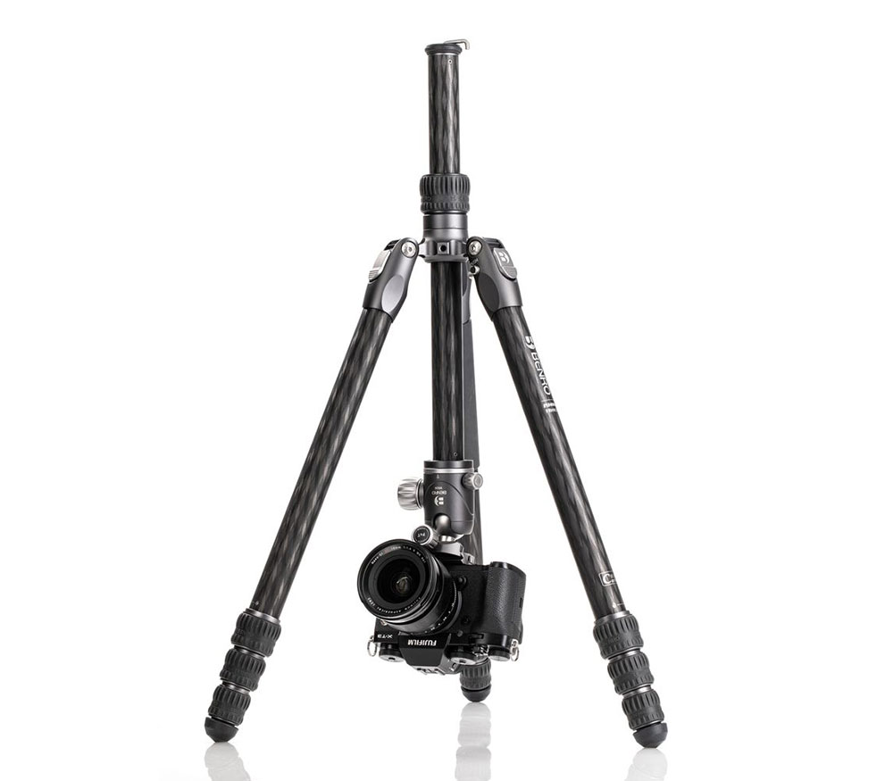 Штатив Benro Rhino FRHN24C с головой VX25, цанговые замки, карбон