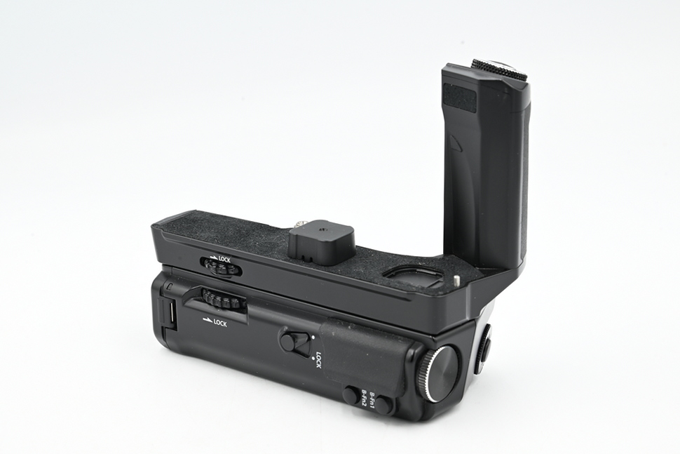 Батарейная ручка Olympus HLD-6 для OM-D EM-5, черный (состояние 5-) (б/у)