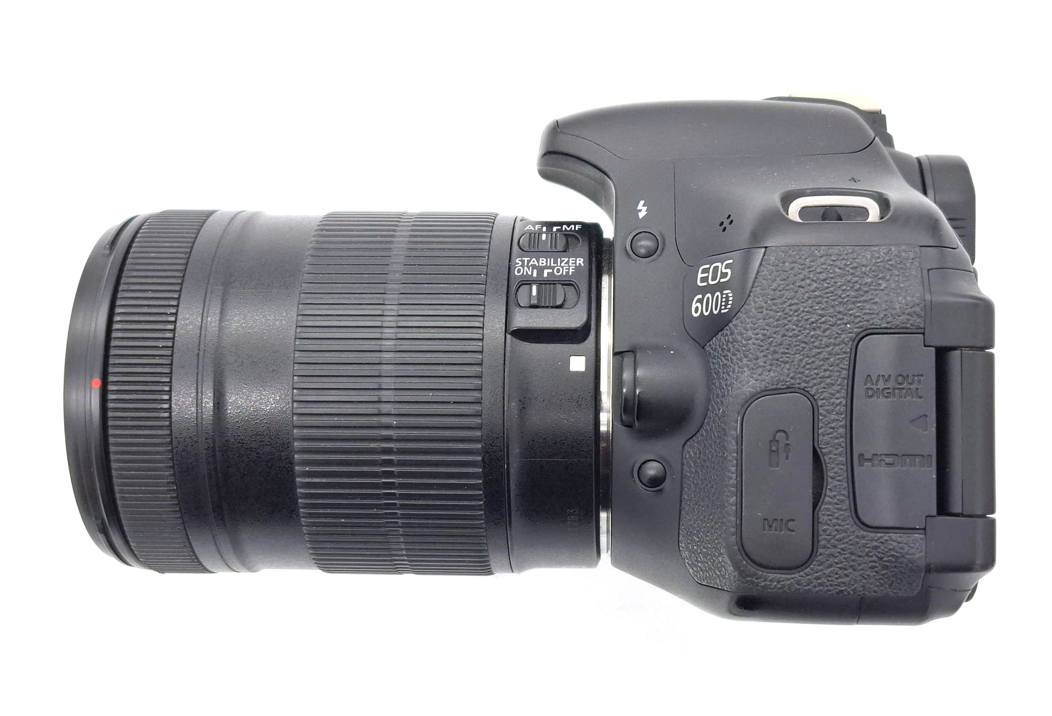 Зеркальный фотоаппарат Canon EOS 600D Kit EF-S 18-135mm IS (состояние 5-) (б/у)
