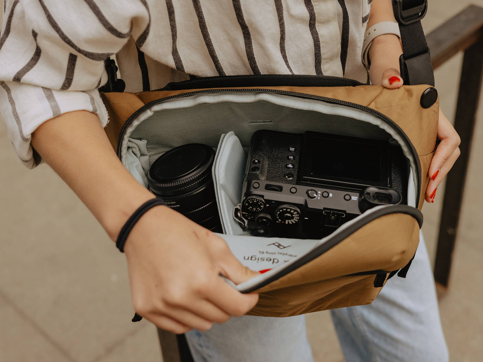 Сумка Peak Design The Everyday Sling 6L v2 Coyote, коричневая