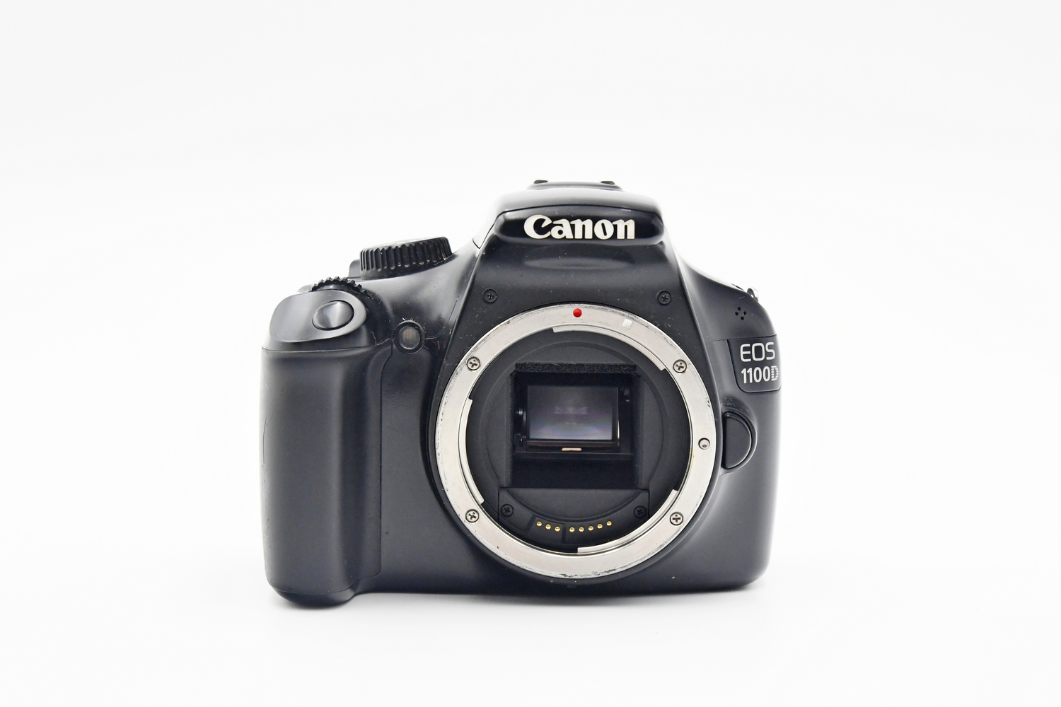 Зеркальный фотоаппарат Canon EOS 1100D Body (состояние 3) (б/у)