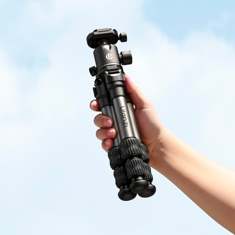 Штатив Ulanzi TT30 Travel Portable Tripod