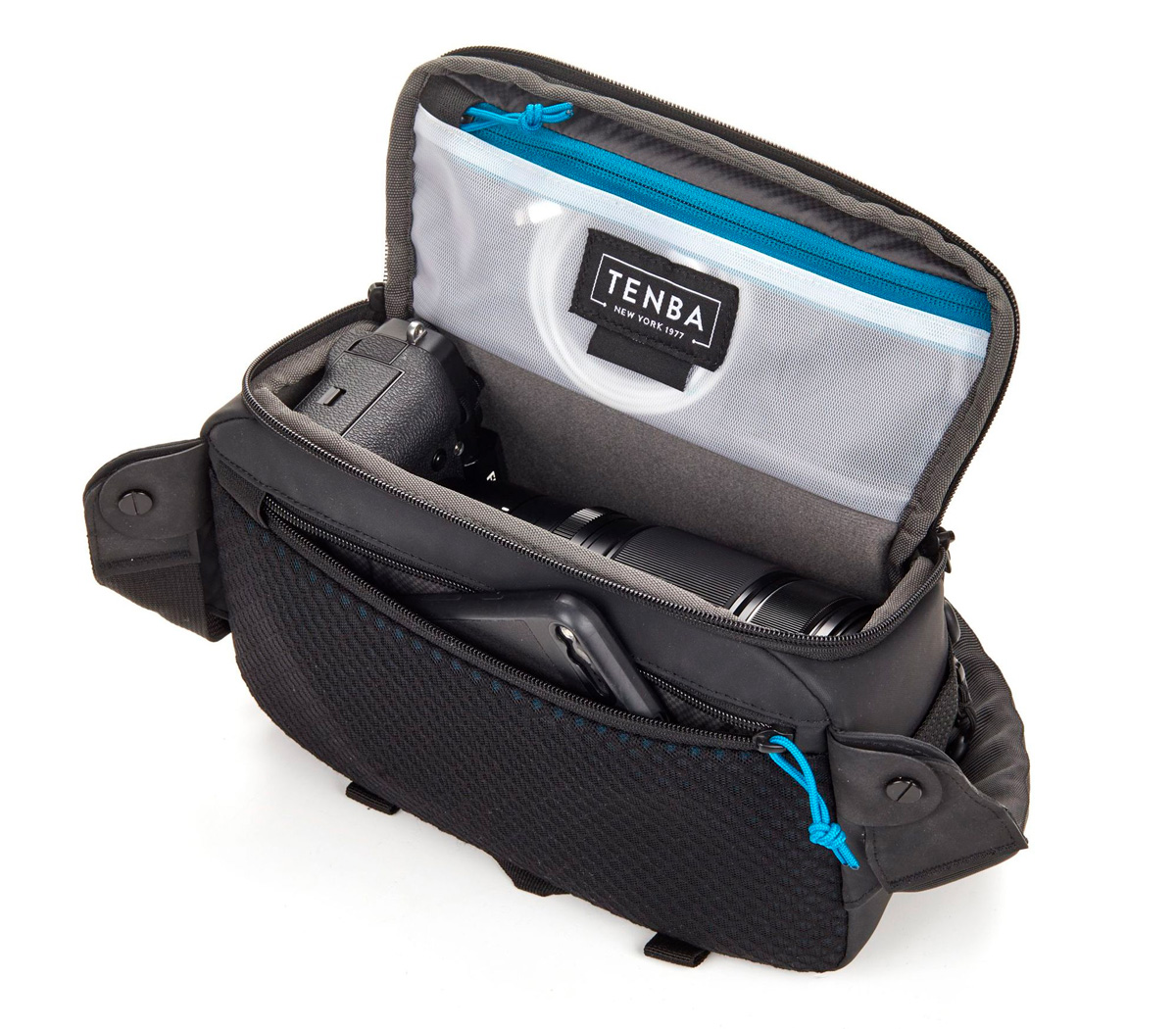 Сумка Tenba Axis v2 Tactical 4L Sling Bag черная