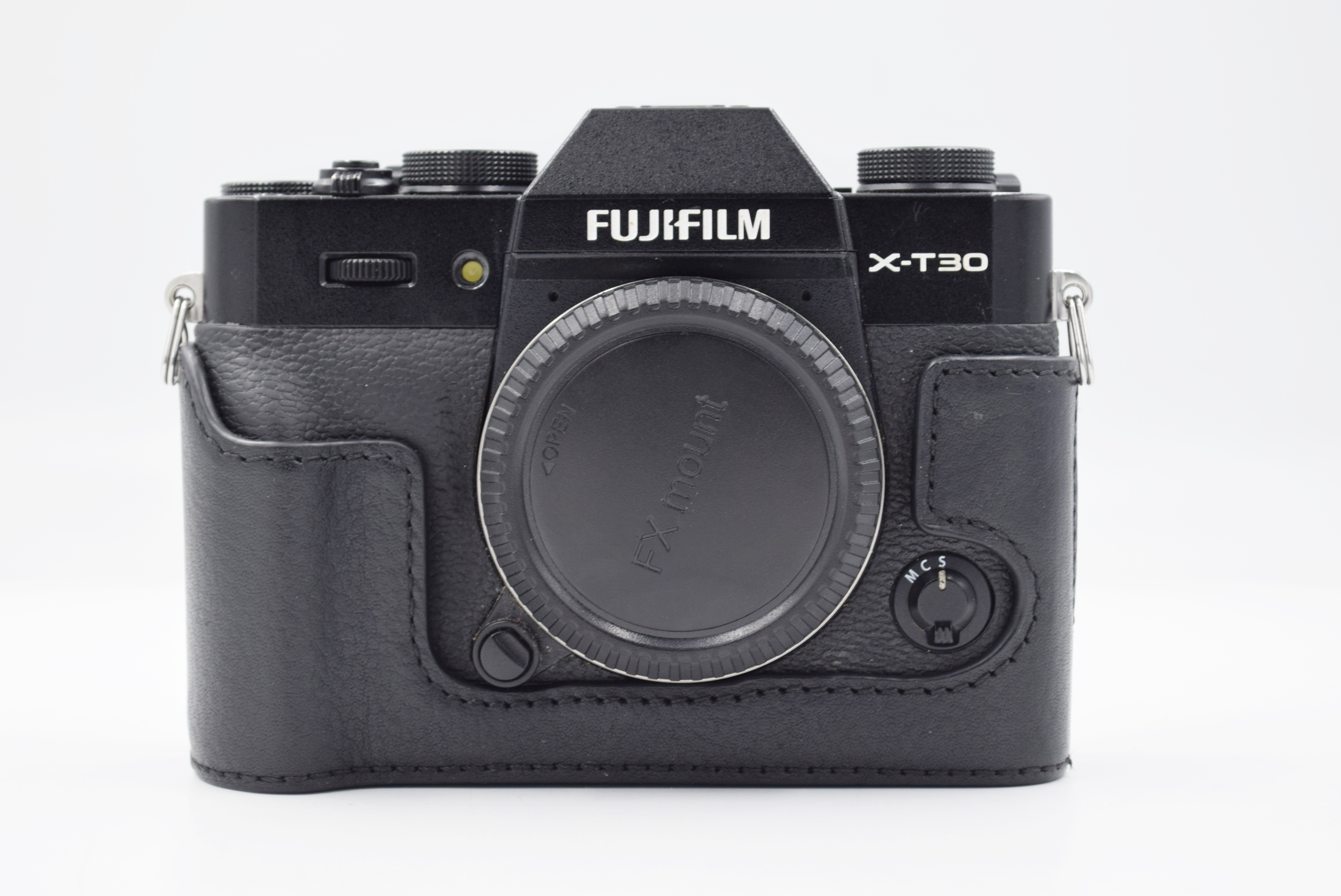 Беззеркальный фотоаппарат Fujifilm X-T30 Body, черный (состояние 5-) (б/у)