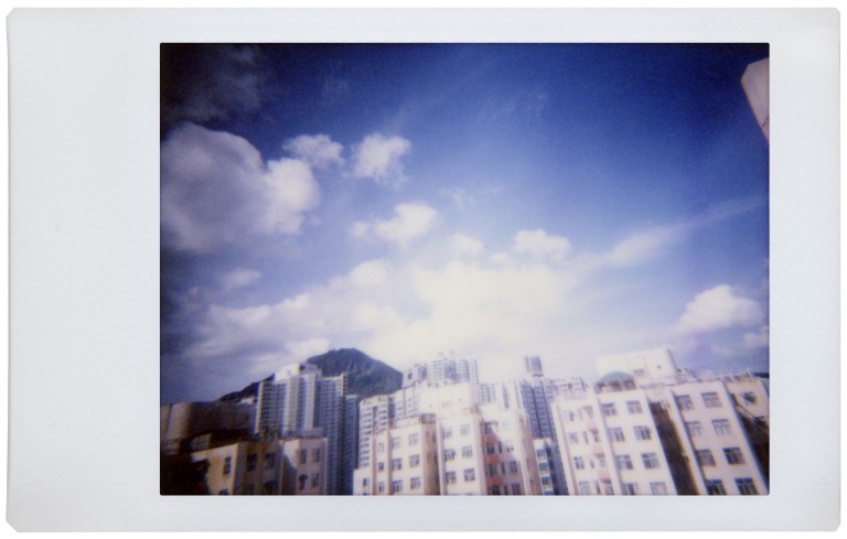 Фотоаппарат моментальной печати Lomography Lomo'Instant черный