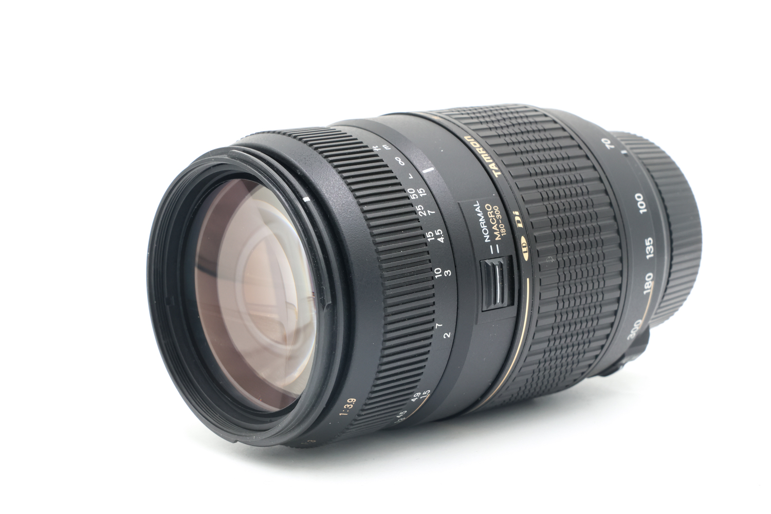 Объектив Tamron 70-300mm f/4-5.6 Di LD Macro Nikon F - с.н. 862451 (состояние 5) (б/у)