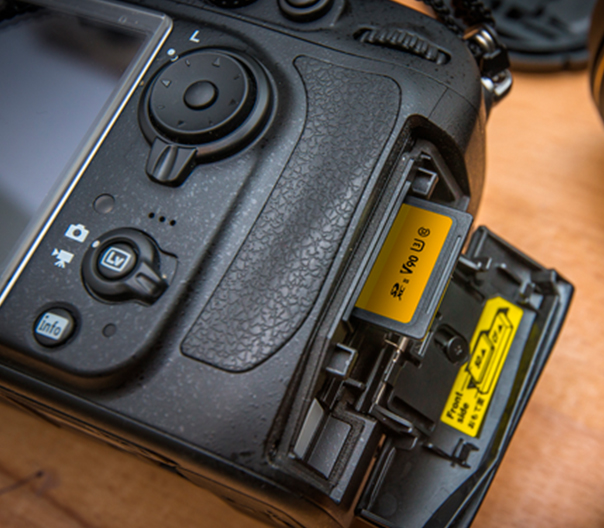 Карта памяти Kioxia SDXC 128GB Exceria Pro UHS-II U3 V90