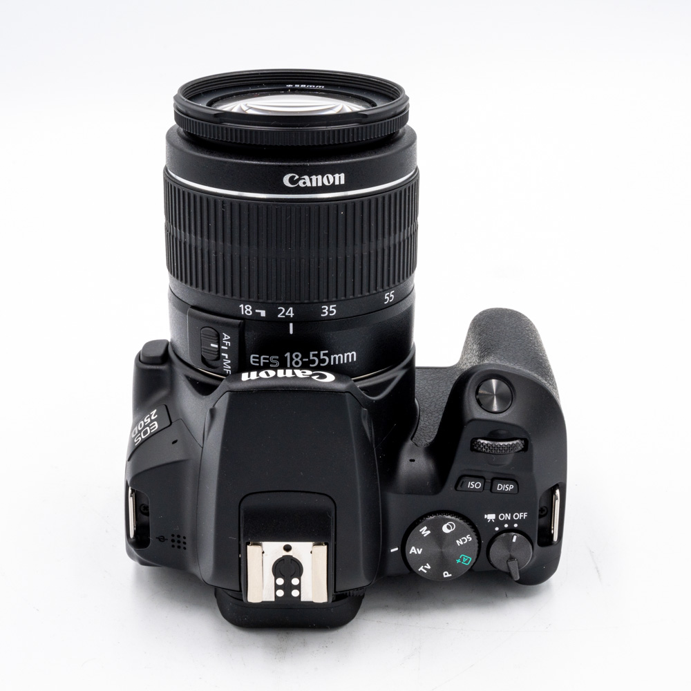 Зеркальный фотоаппарат Canon EOS 250D Kit EF-S 18-55mm DC (состояние Like New) (б/у)