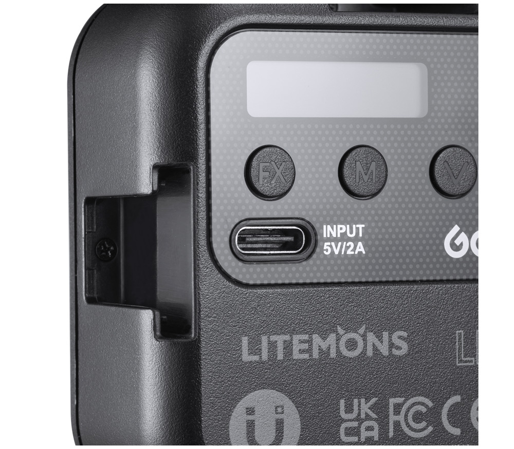 Осветитель Godox LITEMONS LED6R RGB, 6Вт, 3200K - 6500K, светодиодный