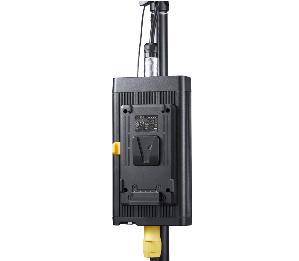 Осветитель Godox S60Bi, 77 Вт, светодиодный, фокусируемый, 2800-6500 К