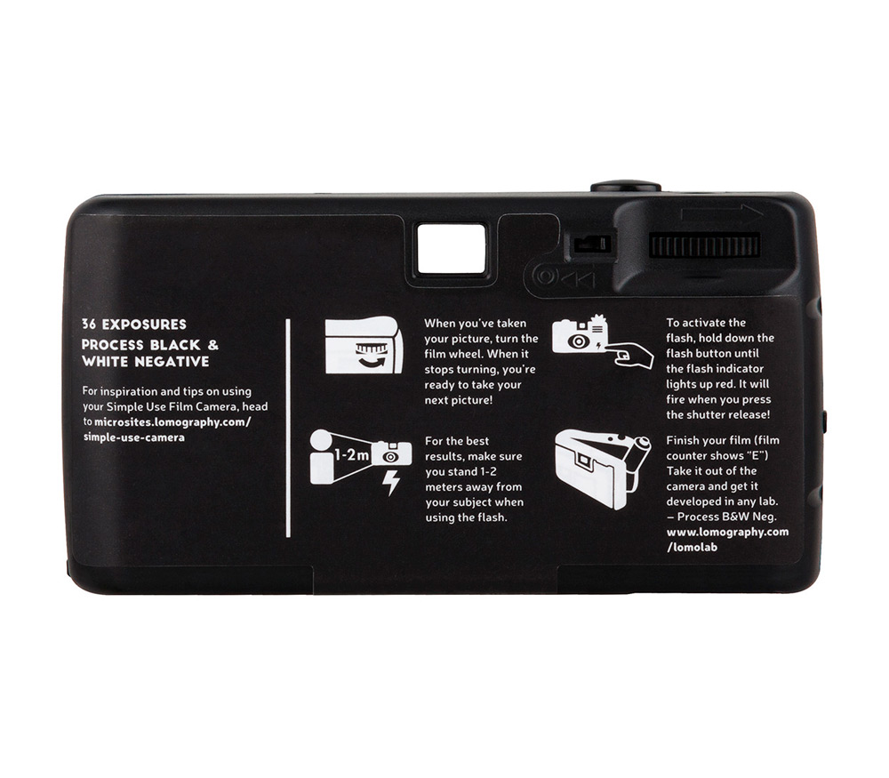 Пленочный фотоаппарат Lomography Simple Use Camera 400/27 B&W