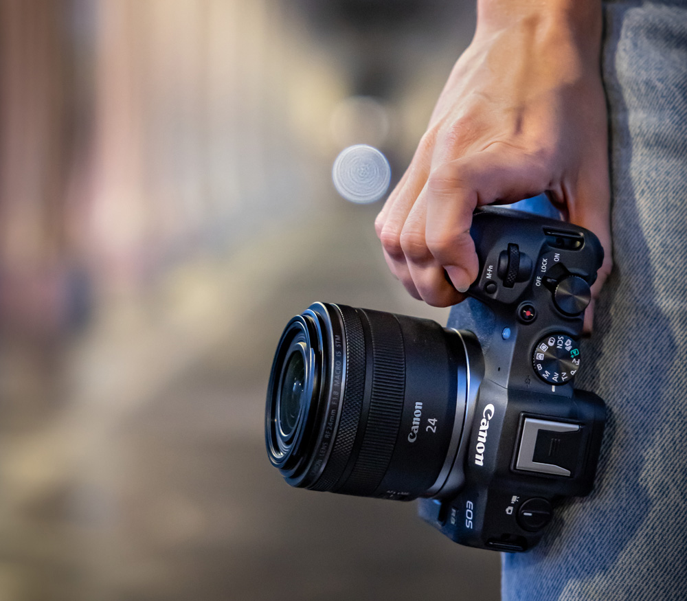 Беззеркальный фотоаппарат Canon EOS R8 Body (уцененный)