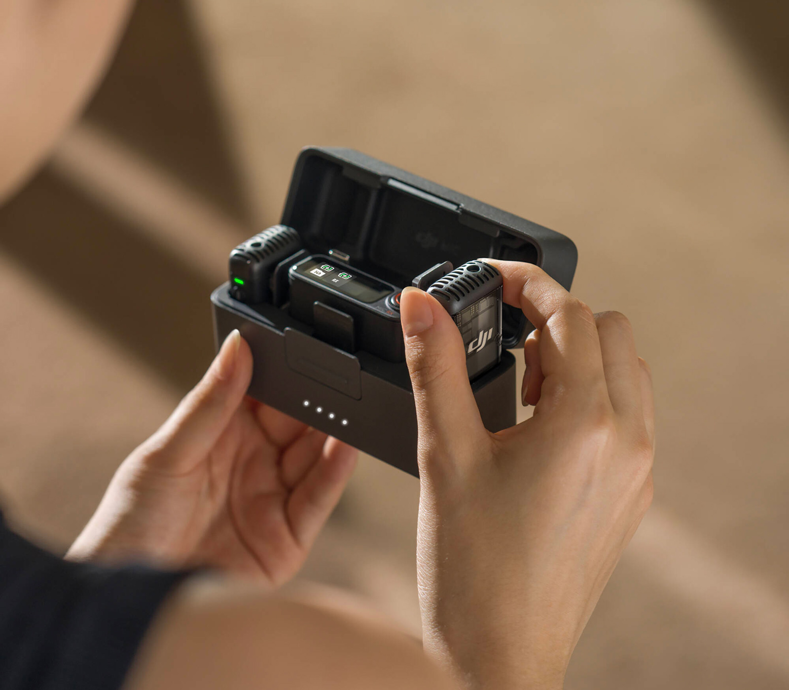 Беспроводная система DJI Mic 2, 2 TX + 1 RX + зарядный кейс, 3.5 мм, USB-C, Lightning