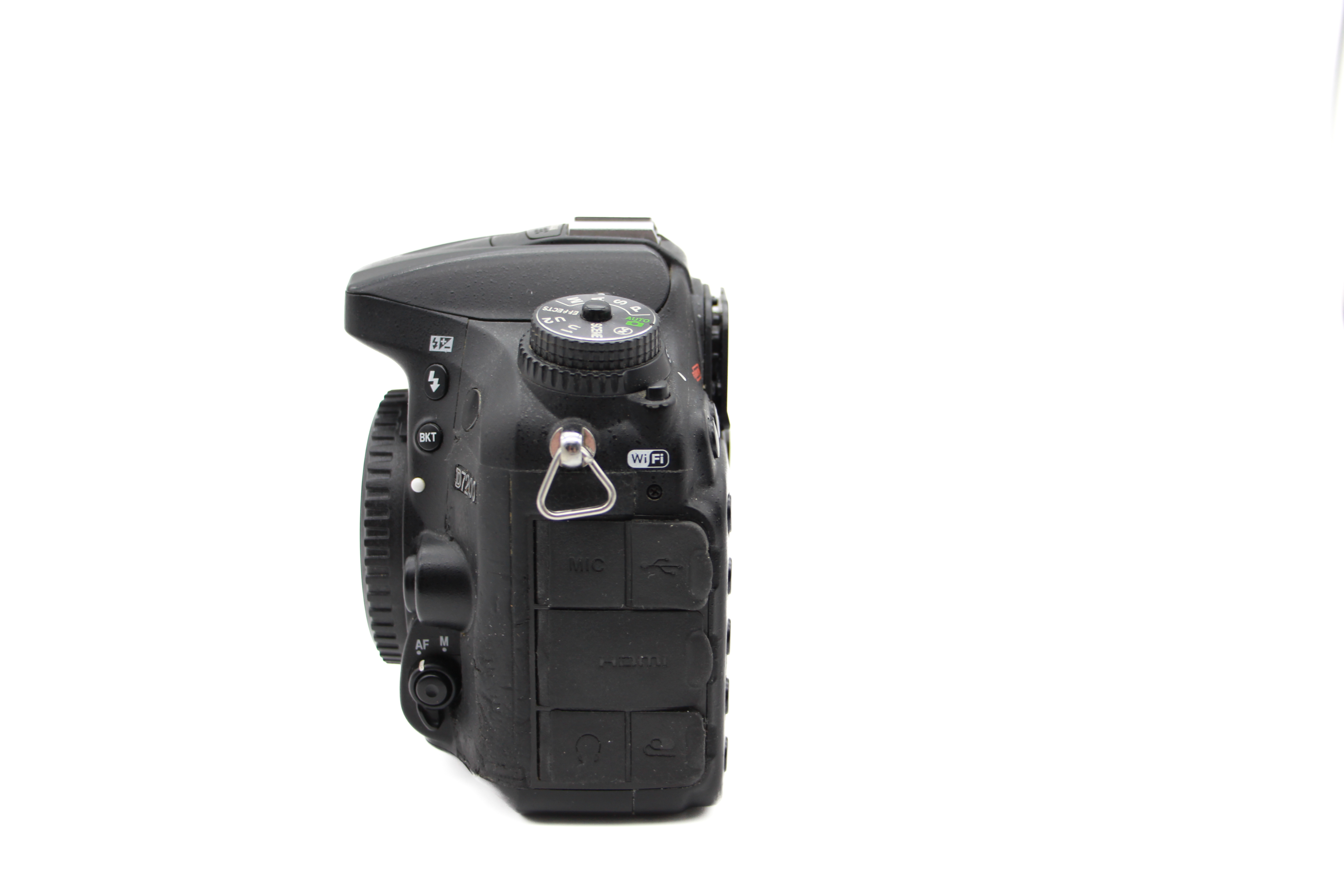 Зеркальный фотоаппарат Nikon D7200 Body (состояние 3) (б/у)
