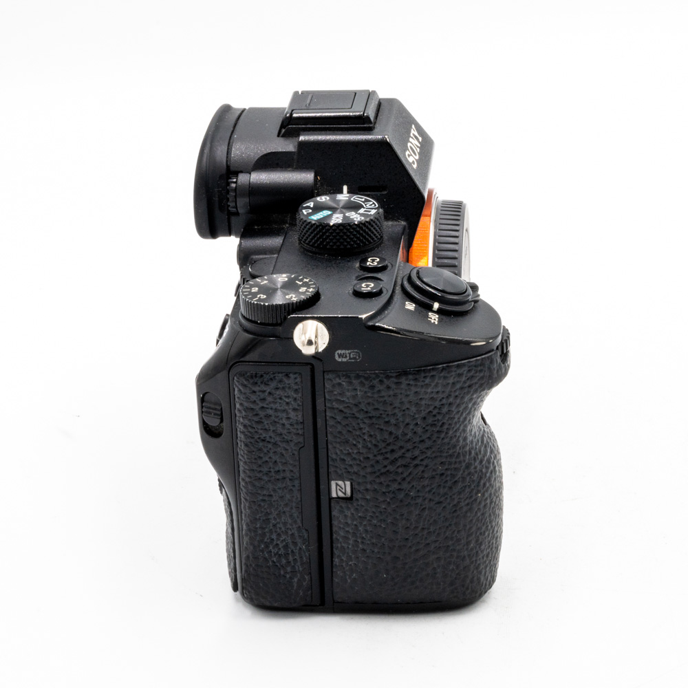 Беззеркальный фотоаппарат Sony a7 III Body (состояние 4) (б/у)