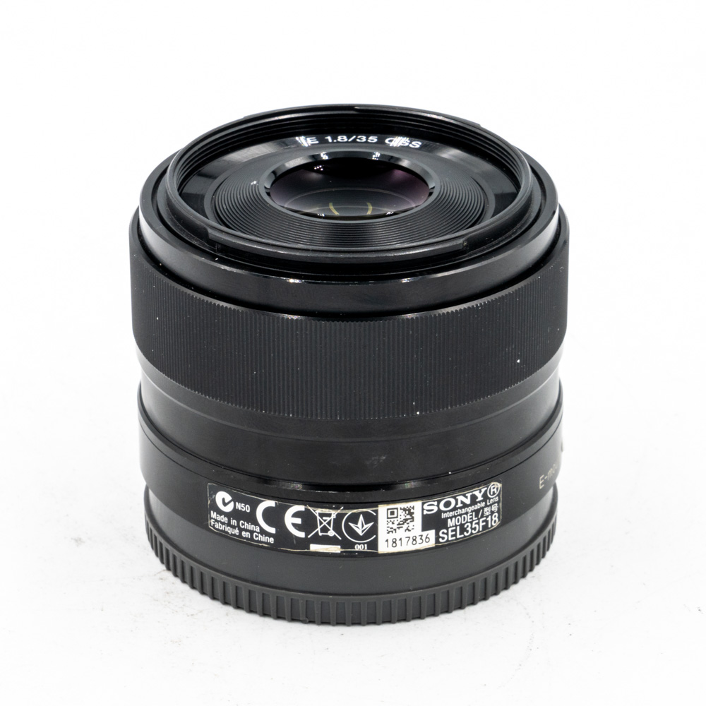 Объектив Sony E 35mm f/1.8 (состояние 4) (б/у)