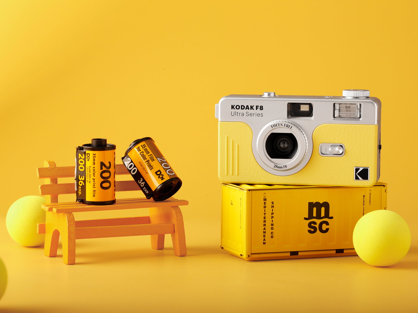 Плёночный фотоаппарат Kodak Ultra F8 Film Camera Light Yellow