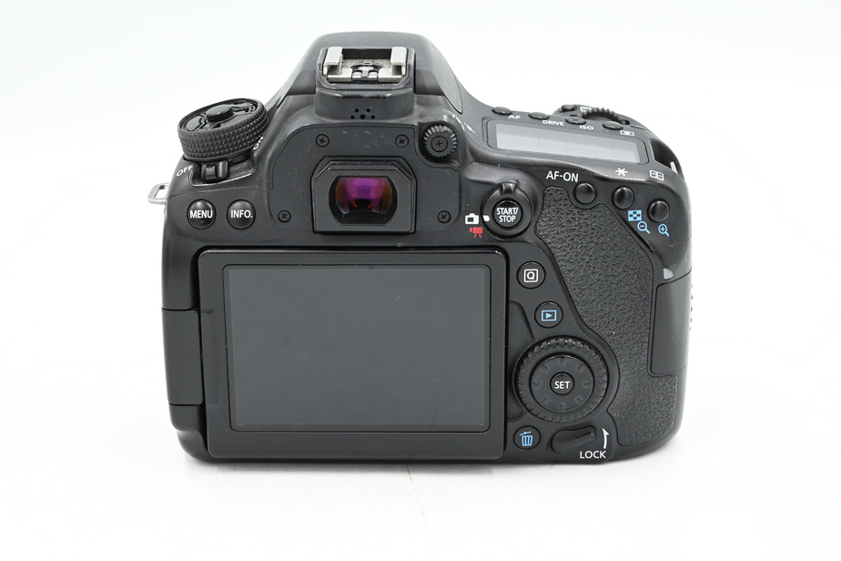 Зеркальный фотоаппарат Canon EOS 80D Body (состояние 4) (б/у)