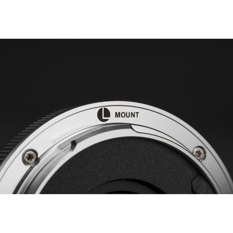 Объектив Viltrox AF 28mm f/4.5 L-mount