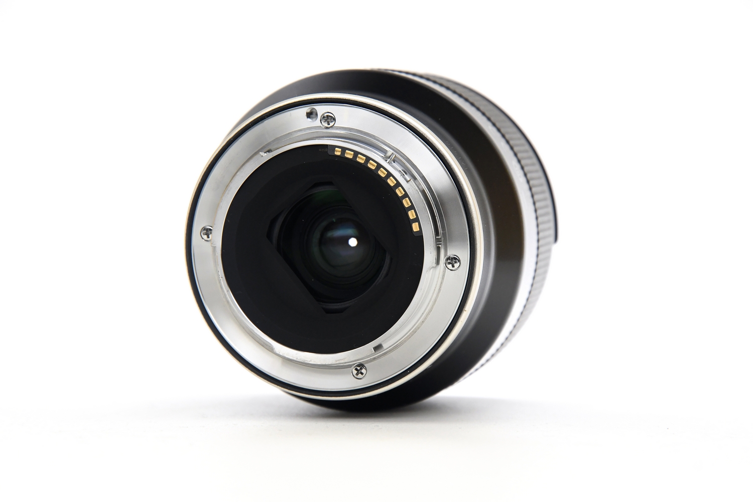 Объектив Tamron 35mm f/2.8 Di III OSD M1:2 Sony E (состояние 4) (б/у)