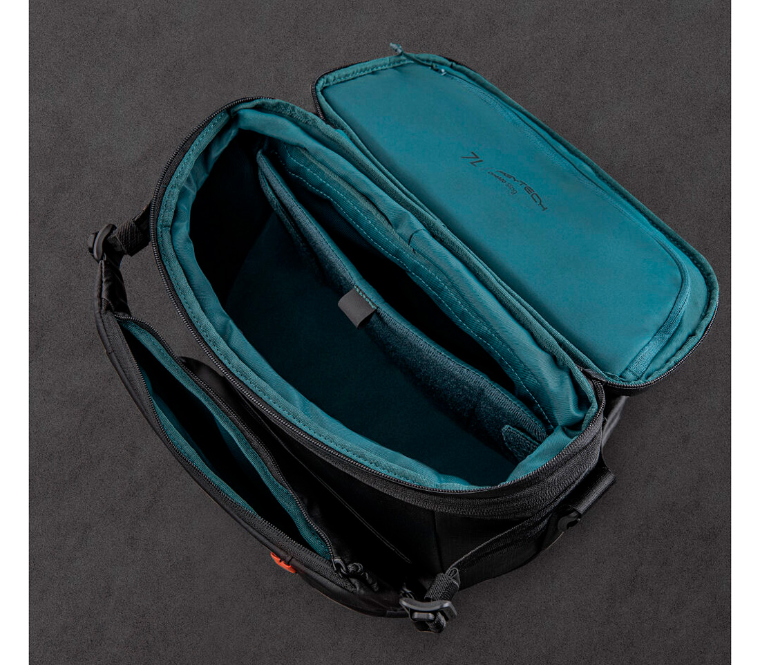 Cумка PGYTECH OneMo Sling 7L Space Black