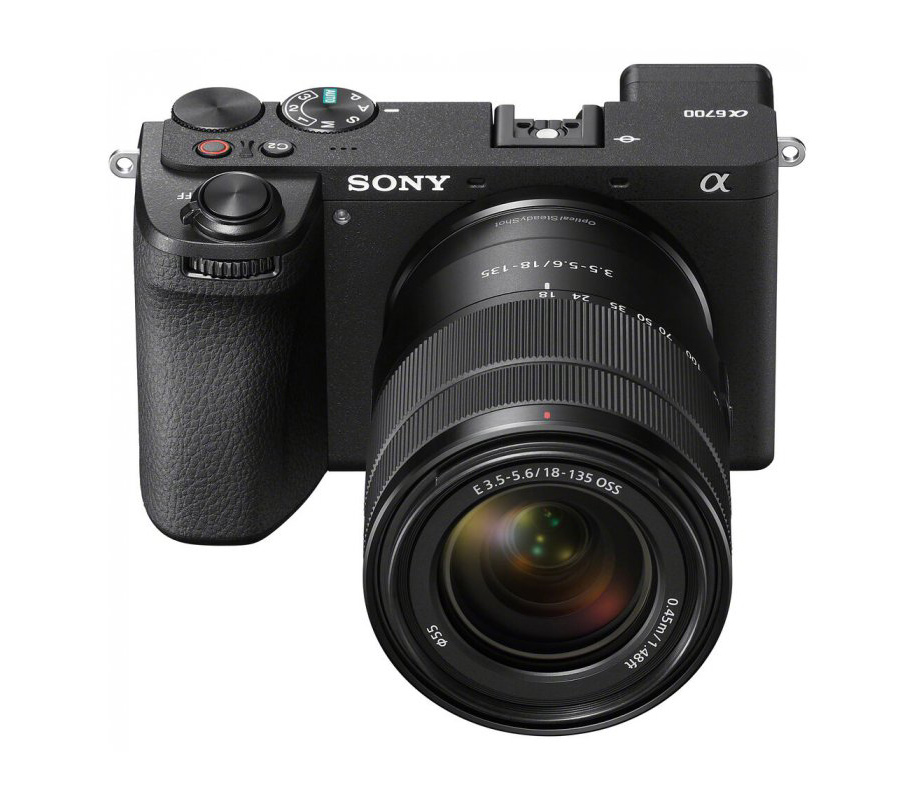 Беззеркальный фотоаппарат Sony Alpha a6700 Kit 18-135mm, черный