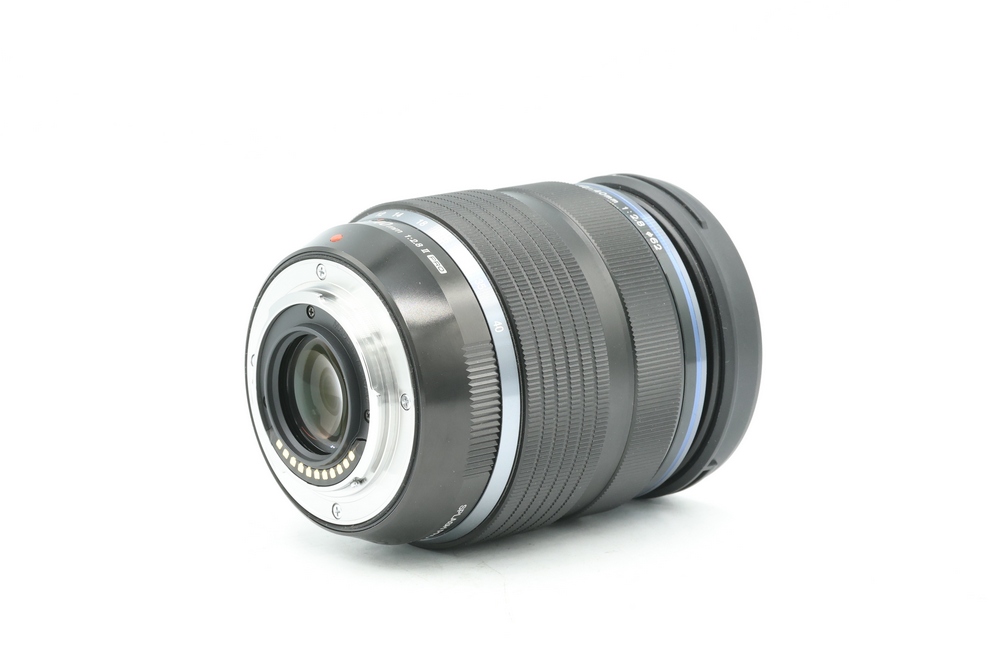 Объектив OM System M.Zuiko Digital ED 12-40mm f/2.8 Pro II (состояние 5) (б/у)
