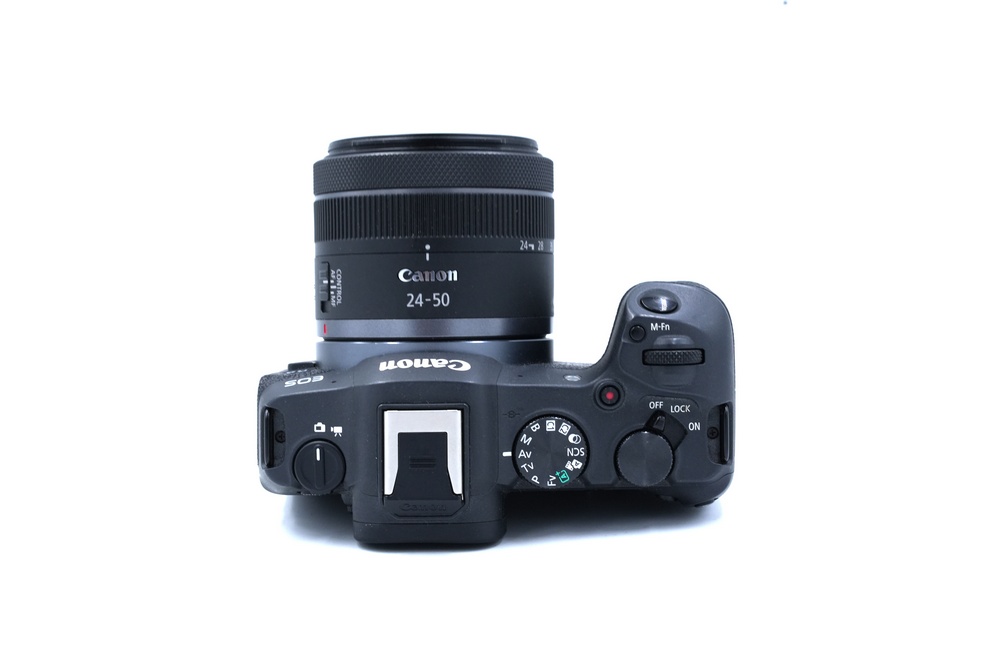 Беззеркальный фотоаппарат Canon EOS R8 Kit 24-50mm f/4.5-6.3 IS STM (состояние 5) (б/у)