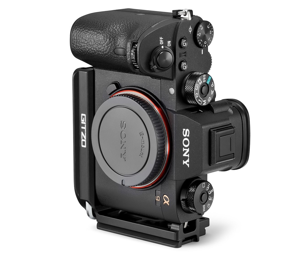 Штативная площадка Gitzo L-Bracket для Sony α7RM3, α9