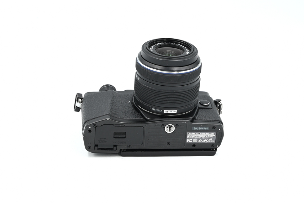 Беззеркальный фотоаппарат Olympus OM-D E-M10 Mark II Body черный (состояние 5-) (б/у)