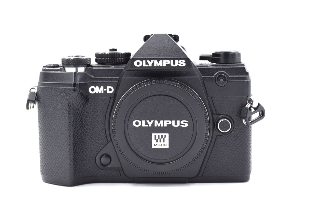 Беззеркальный фотоаппарат Olympus OM-D E-M5 Mark III Body, черный (состояние 5) (б/у)