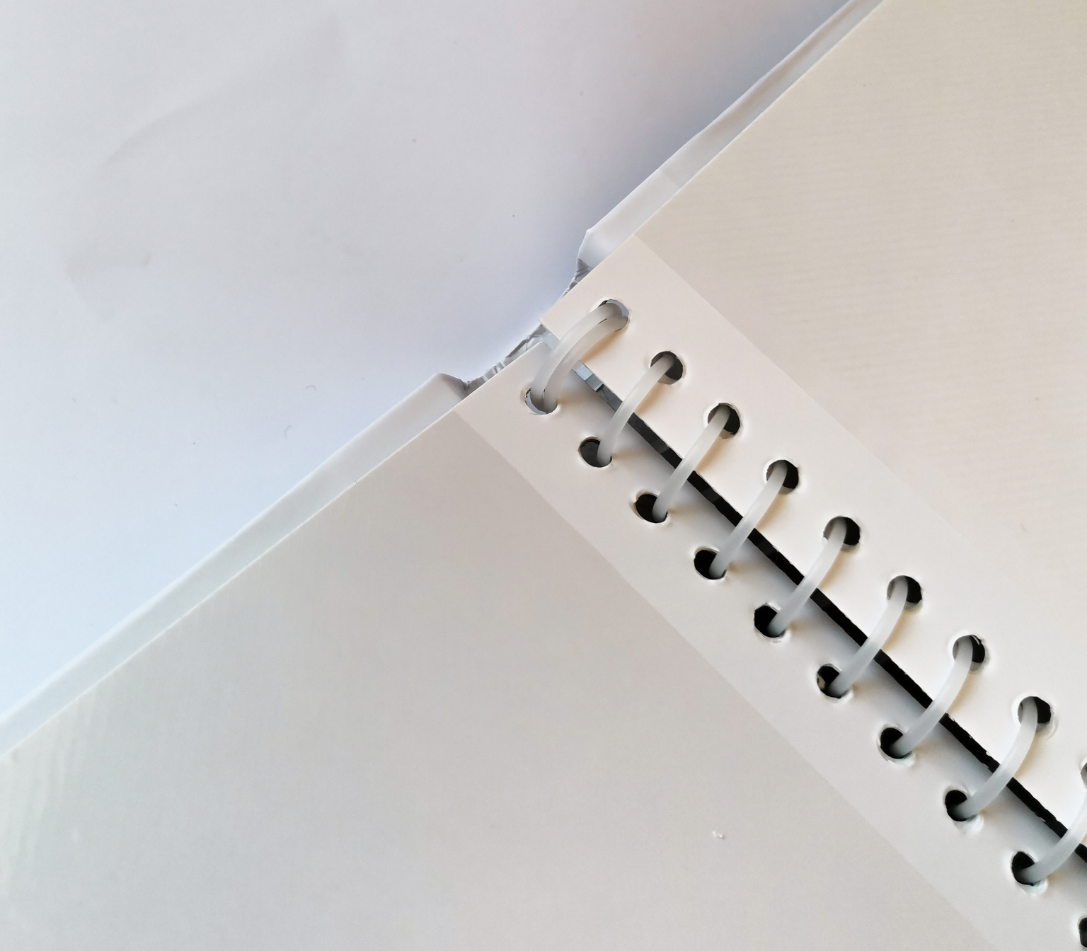 Фотоальбом Полином 20 листов 23х28 см, магнитный, «SPb city art: violet»