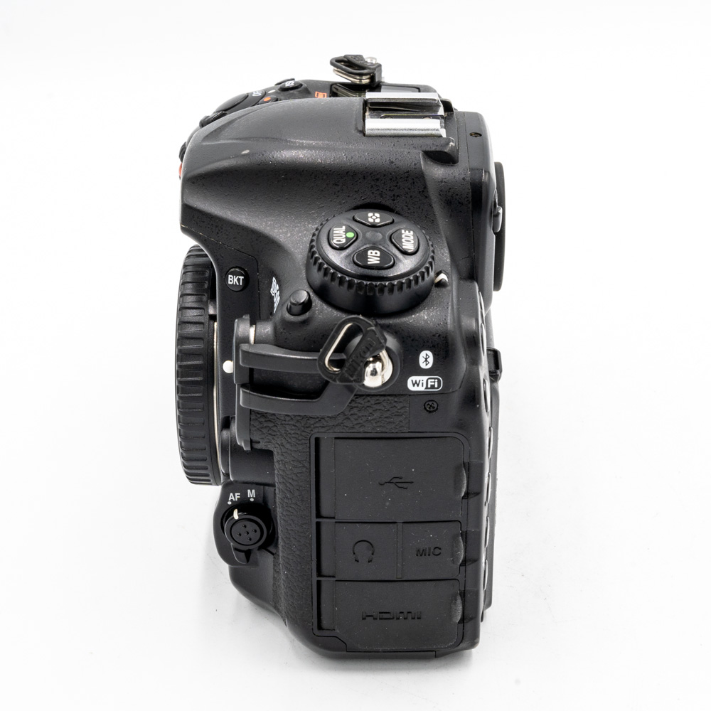 Зеркальный фотоаппарат Nikon D500 Body (состояние 3) (б/у)