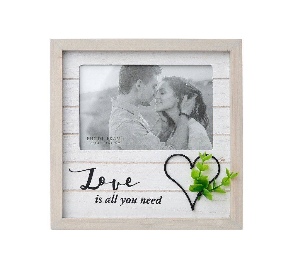 Фоторамка Fotografia "Love is all you need" 10x15 см (FFL - 865)