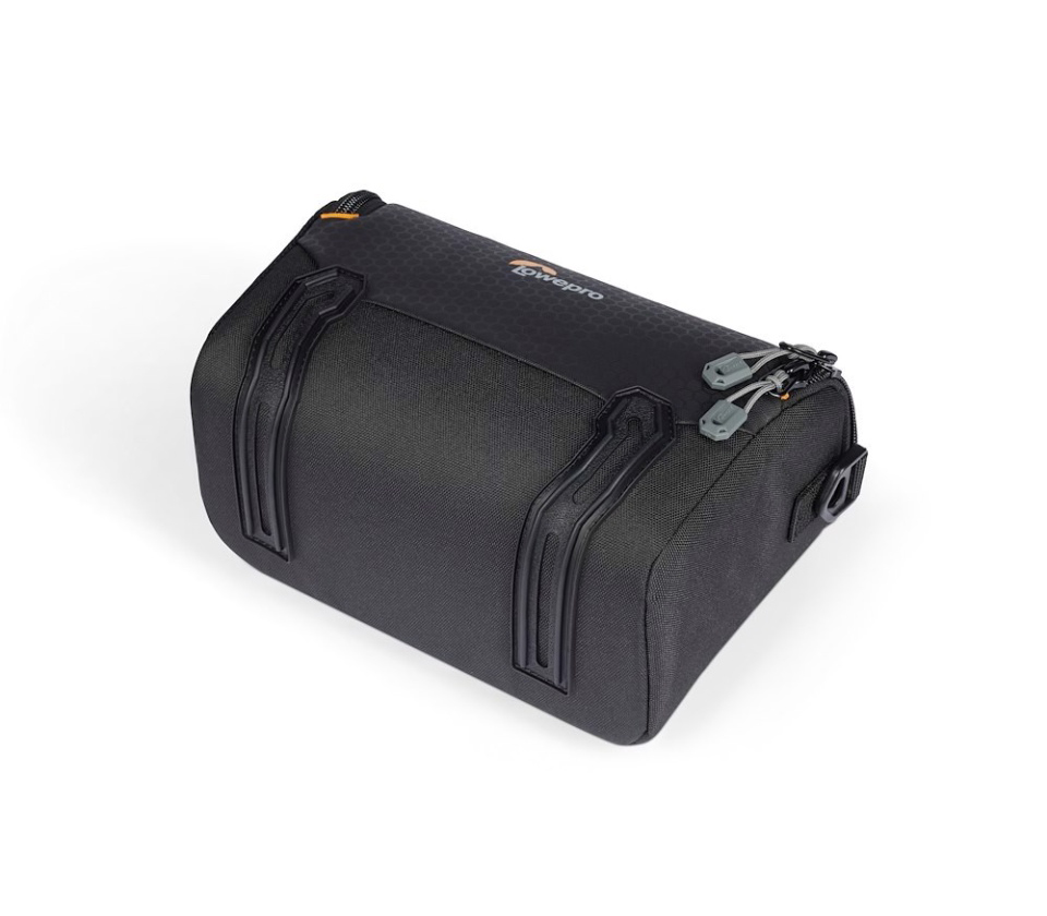 Сумка Lowepro Adventura SH 140 III, черный