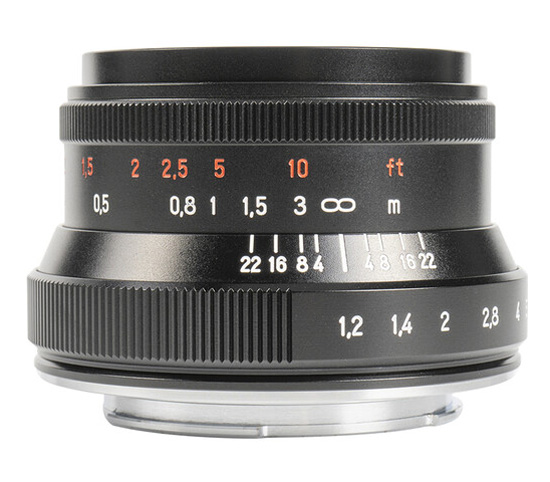 Объектив 7Artisans 35mm f/1.2 II Fujifilm X, черный