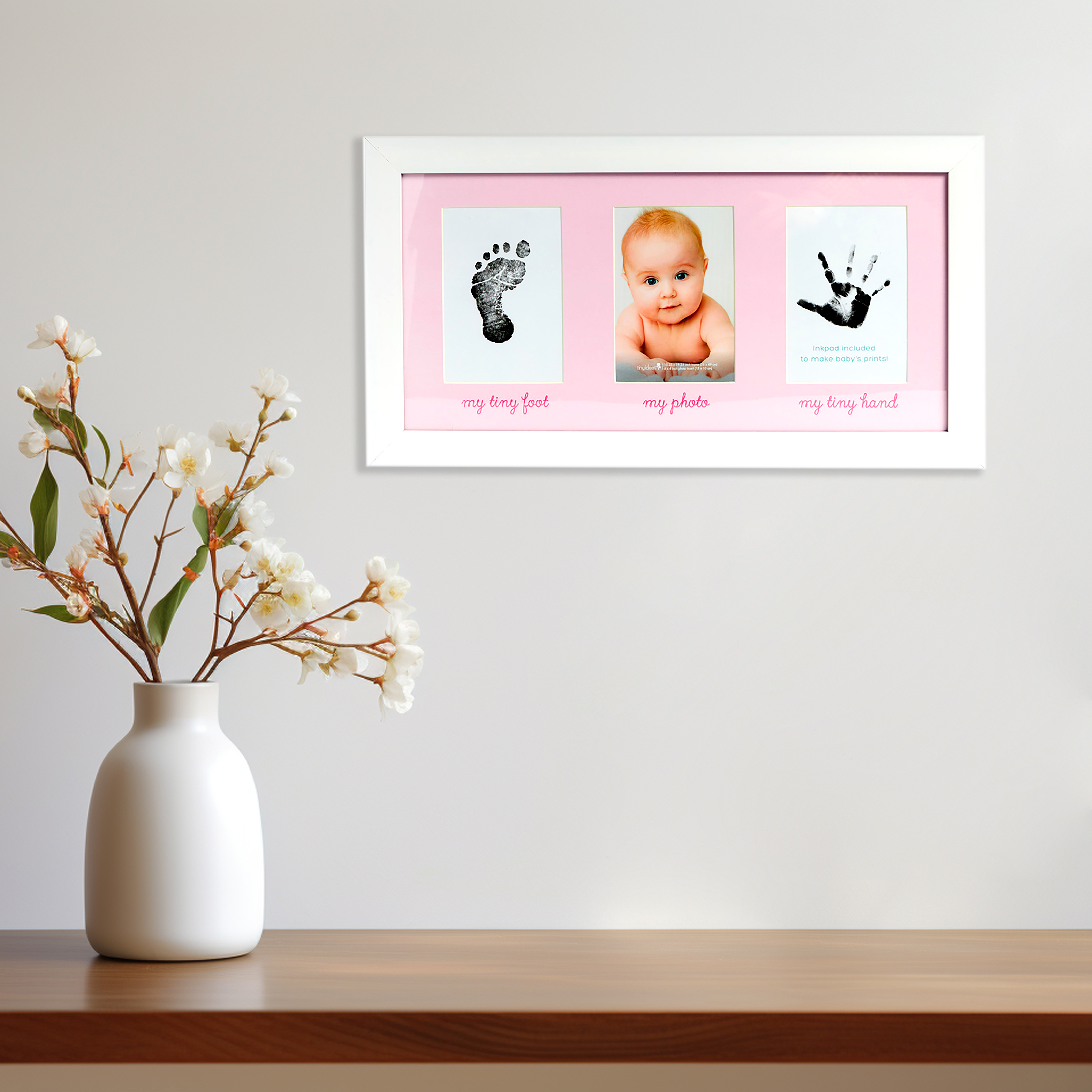 Мультирамка Fotografia на 3 фото 10х15, белая с розовым паспарту (FFC - 1055)