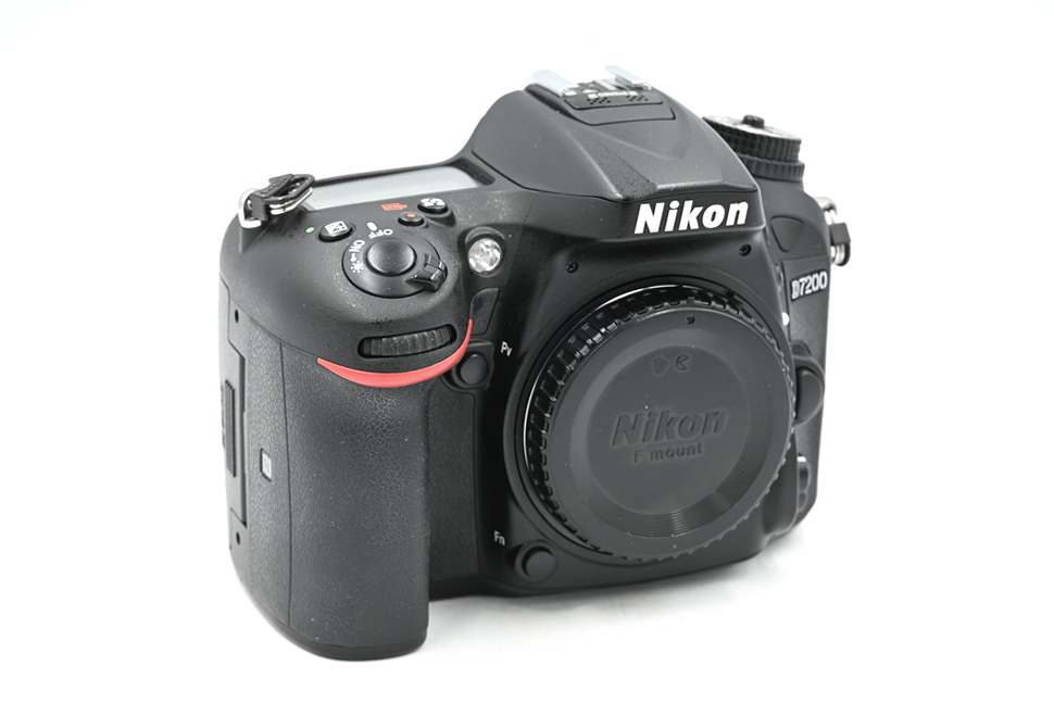 Зеркальный фотоаппарат Nikon D7200 Body (состояние 5) (б/у)