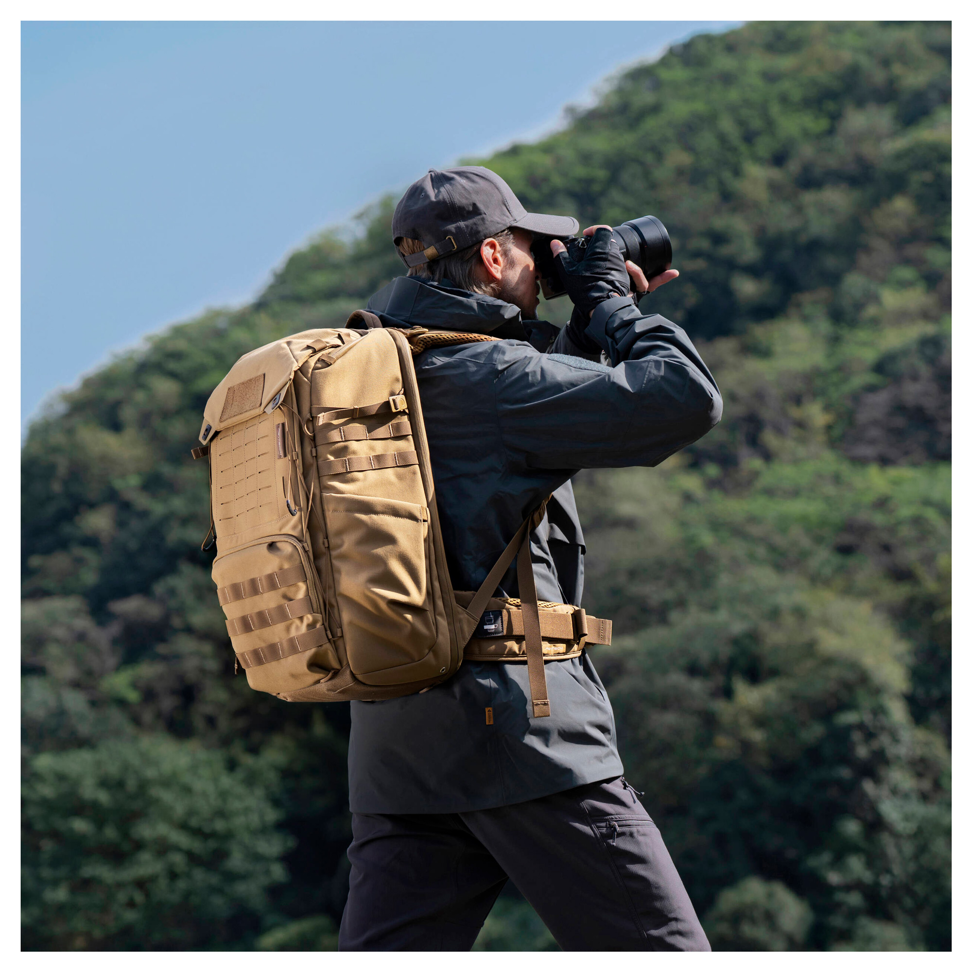 Рюкзак PGYTECH OneMo Tactical Backpack 35L, цвет: Coyote Brown