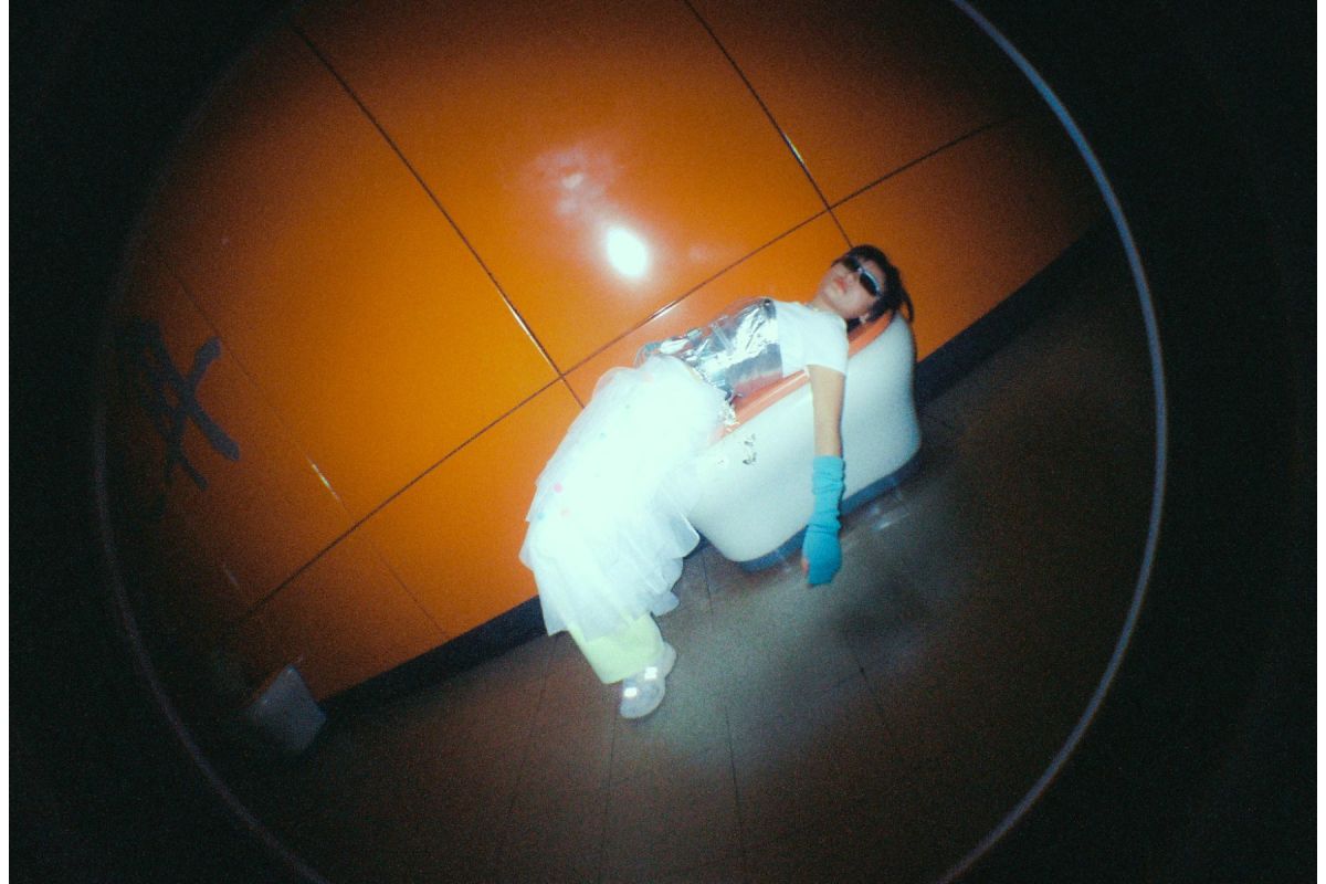 Пленочный фотоаппарат Lomography Fisheye2 Camera Papaya Pop (уцененный)