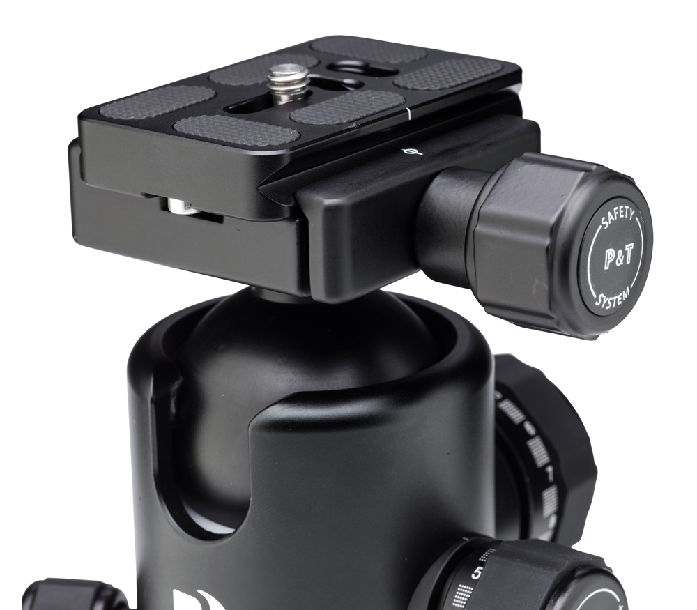Штатив Benro Go Plus Travel FGP18AB1 c шаровой головкой