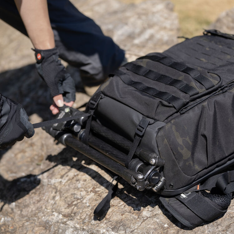 Рюкзак PGYTECH OneMo Tactical Backpack 25L, цвет: Dark Night Camo