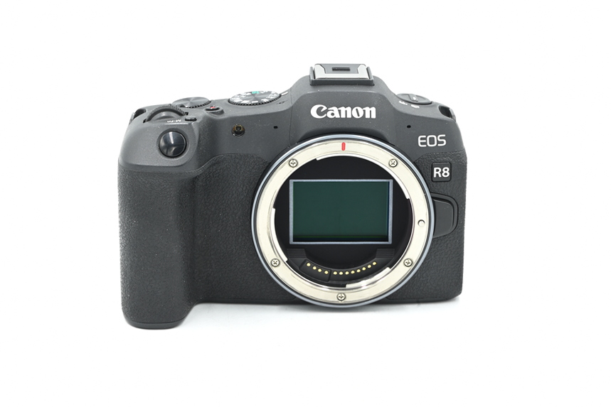 Беззеркальный фотоаппарат Canon EOS R8 Body (состояние 5-) (б/у)