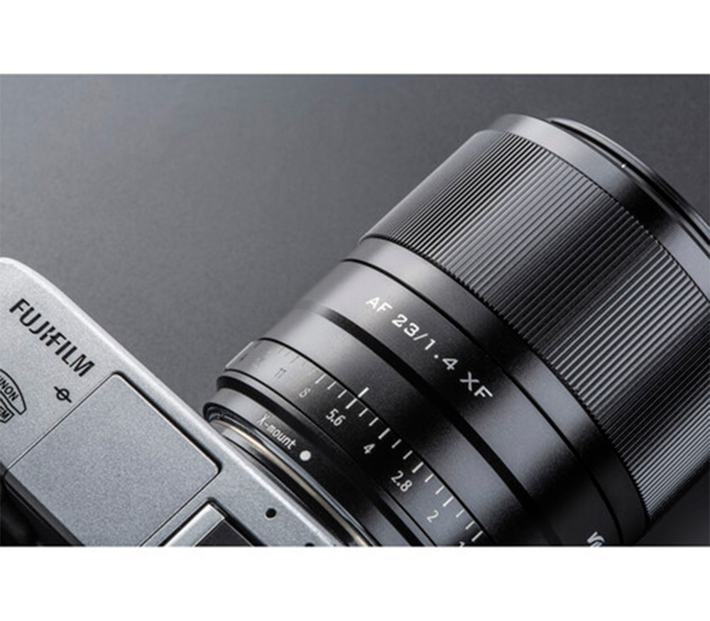 Объектив Viltrox AF 23mm f/1.4 XF Fujifilm черный