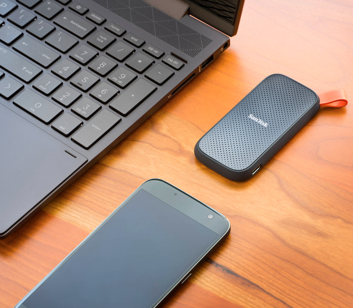 Внешний диск SanDisk Portable SSD 2TB 800Mb/s