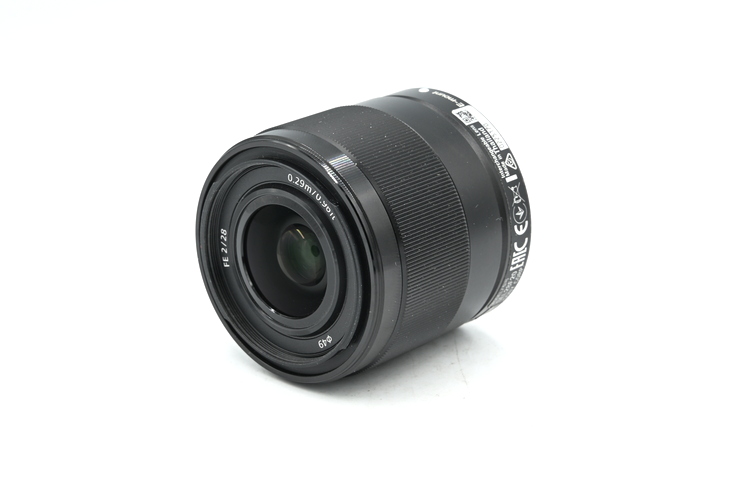 Объектив Sony FE 28mm f/2 + SEL-075UWC конвертер (состояние 5-) (б/у)