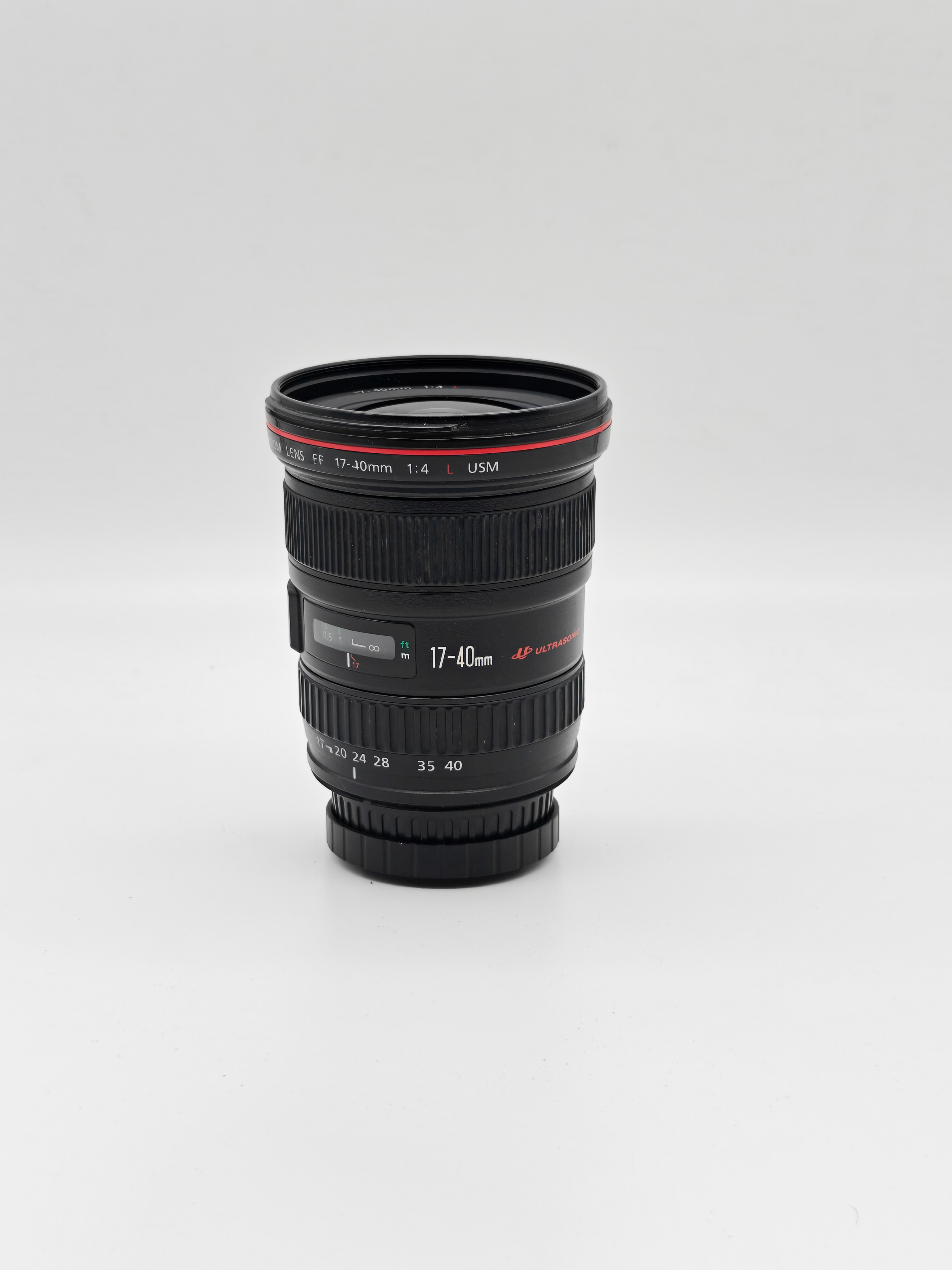 Объектив Canon EF 17-40mm f/4L USM (состояние 4) (б/у)