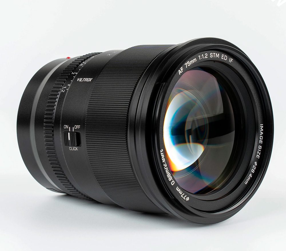 Объектив Viltrox AF 75mm f/1.2 Sony E